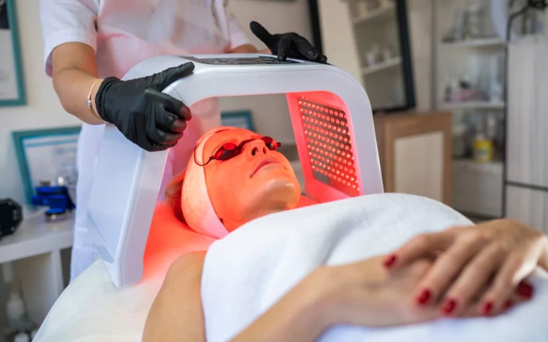 LED fényterápia., arcfiatalítás, akne kezelés, duo hydrogen lkezelés, arctisztítás, anti-aging, ránctalanítás, gyulladáscsökkentés, luxus kozmetika, innovatív kozmetika, esztétikai szalon, sztella esthetica, kozmetika, budapest, 13. kerulet, jászai mari tér, szalon